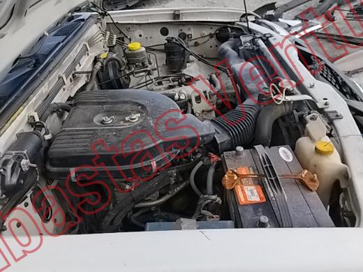 NISSAN NP 300 2014, foto 11 de 19