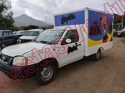 NISSAN NP 300 2015, foto 1 de 19