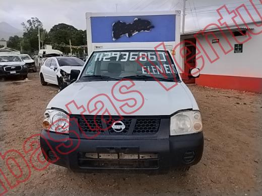 NISSAN NP 300 2015, foto 2 de 19