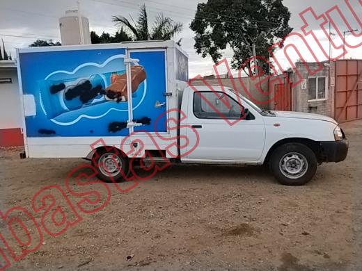 NISSAN NP 300 2015, foto 4 de 19