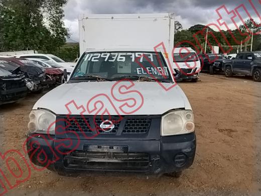 NISSAN NP 300 2014, foto 2 de 19