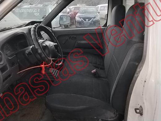 NISSAN NP 300 2014, foto 17 de 19