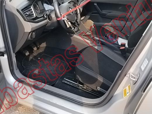 VOLKSWAGEN VIRTUS 2020, foto 17 de 19