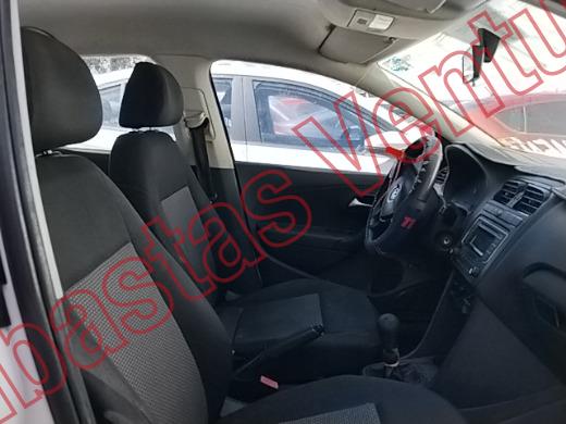 VOLKSWAGEN VENTO 2020, foto 12 de 19