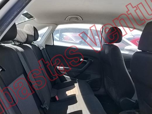VOLKSWAGEN VENTO 2020, foto 13 de 19