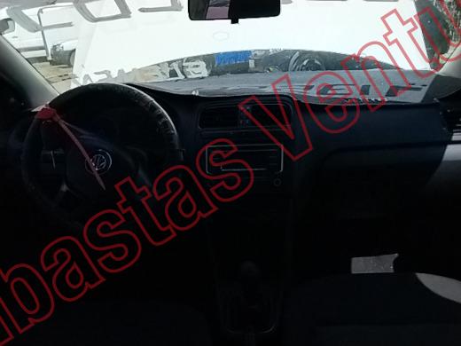 VOLKSWAGEN VENTO 2020, foto 14 de 19