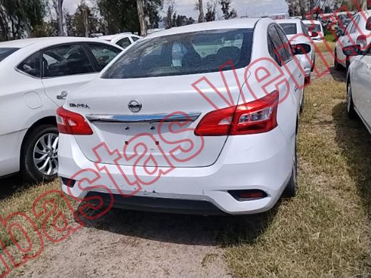 NISSAN SENTRA 2019, foto 6 de 19
