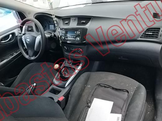 NISSAN SENTRA 2019, foto 14 de 19