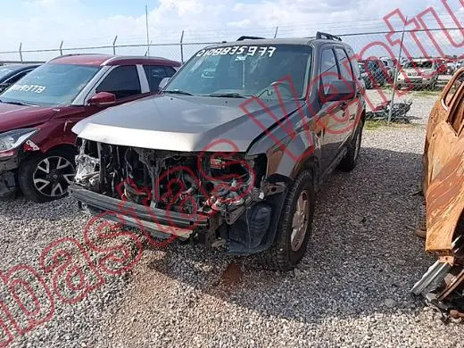 FORD ESCAPE 2012, foto 1 de 19