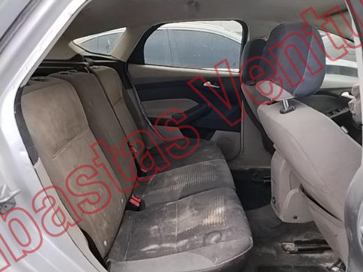 FORD FOCUS 2014, foto 13 de 19