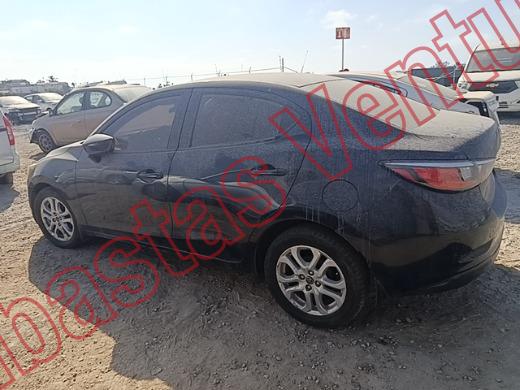 TOYOTA YARIS 2017, foto 8 de 19