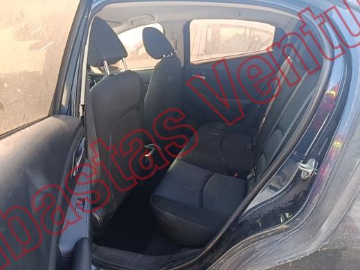TOYOTA YARIS 2017, foto 16 de 19