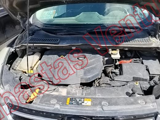 FORD ESCAPE 2013, foto 10 de 19