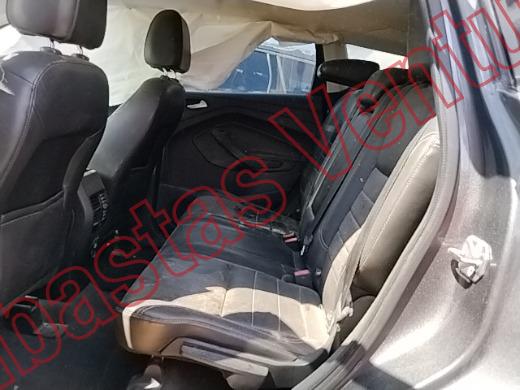 FORD ESCAPE 2013, foto 16 de 19