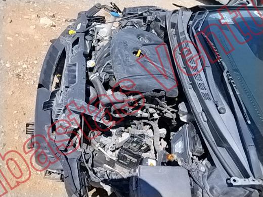 HYUNDAI ELANTRA 2016, foto 9 de 19