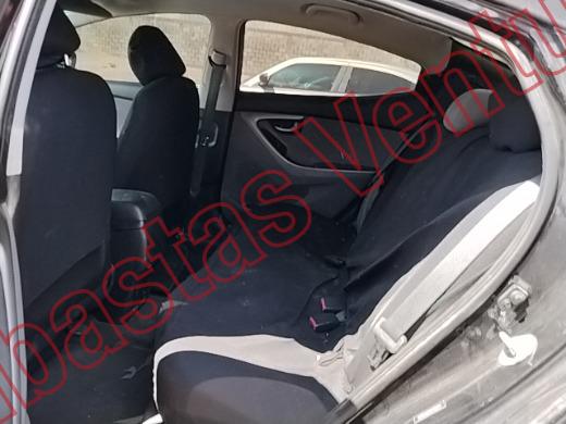 HYUNDAI ELANTRA 2016, foto 16 de 19