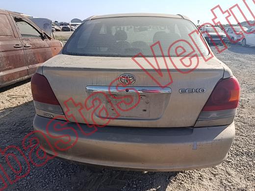 TOYOTA ECHO 2005, foto 6 de 19