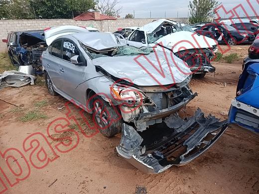 NISSAN SENTRA 2014, foto 3 de 19