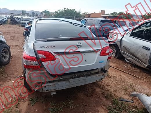 NISSAN SENTRA 2014, foto 6 de 19