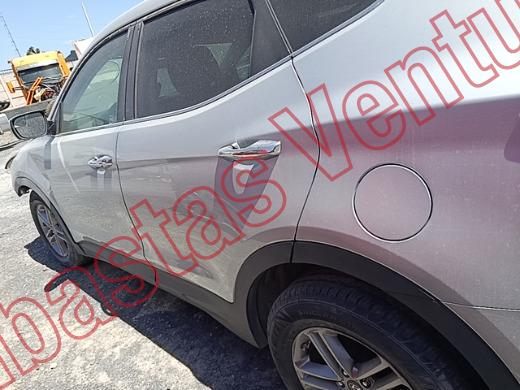 HYUNDAI SANTA FE 2017, foto 8 de 19