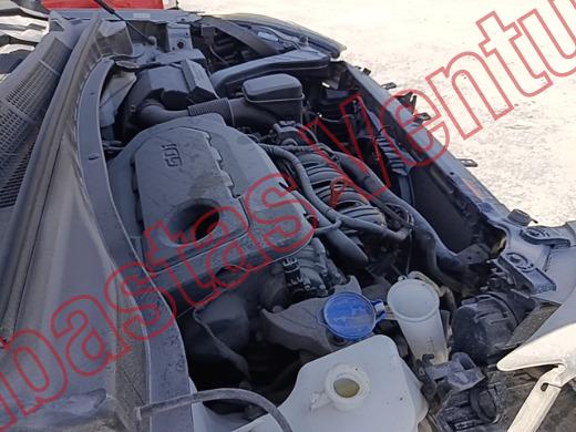HYUNDAI SANTA FE 2017, foto 11 de 19
