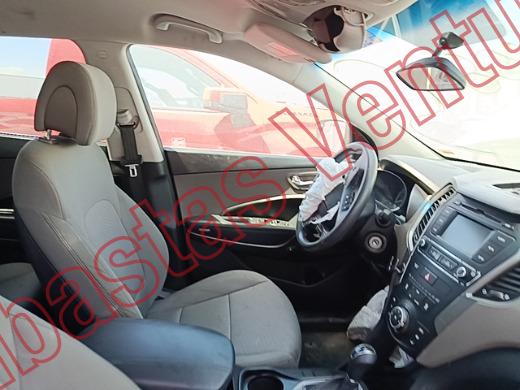HYUNDAI SANTA FE 2017, foto 12 de 19