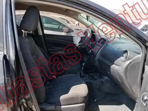 NISSAN VERSA 2019, foto 12 de 19