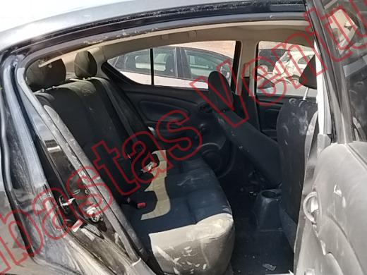 NISSAN VERSA 2019, foto 13 de 19