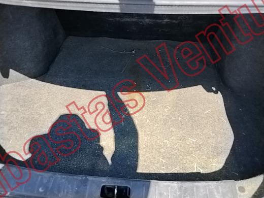 NISSAN VERSA 2019, foto 15 de 19
