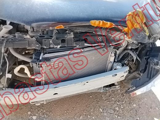 NISSAN VERSA 2019, foto 18 de 19