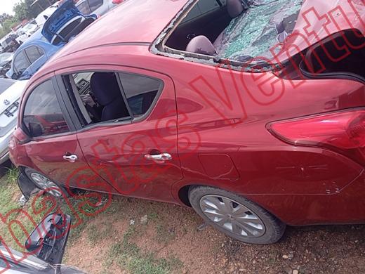 NISSAN VERSA 2013, foto 8 de 19