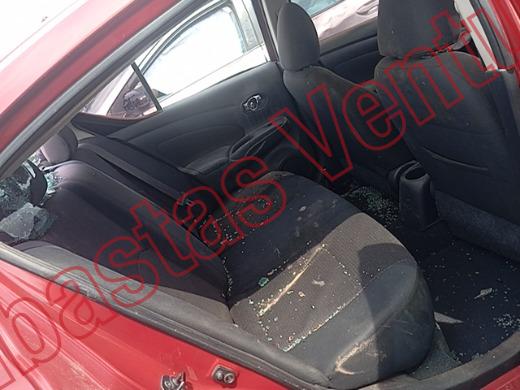NISSAN VERSA 2013, foto 13 de 19