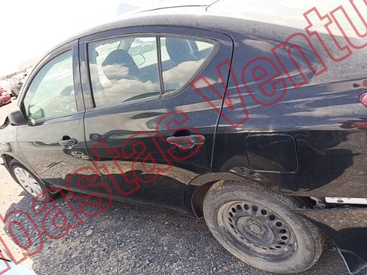 NISSAN VERSA 2015, foto 8 de 19