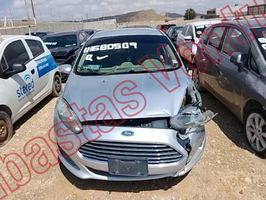 FORD FIESTA 2014, foto 2 de 19