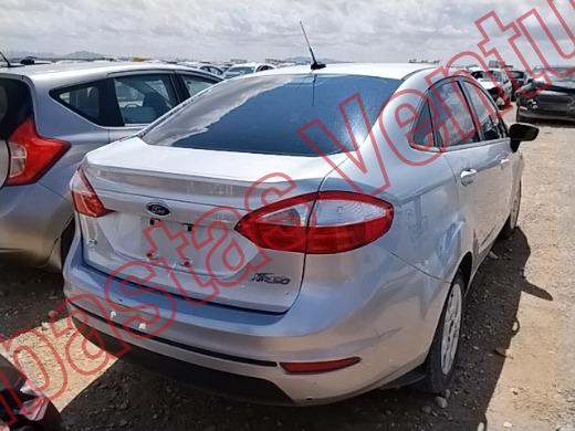 FORD FIESTA 2014, foto 5 de 19