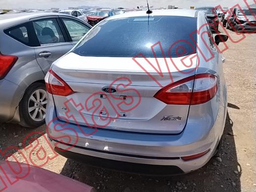 FORD FIESTA 2014, foto 6 de 19