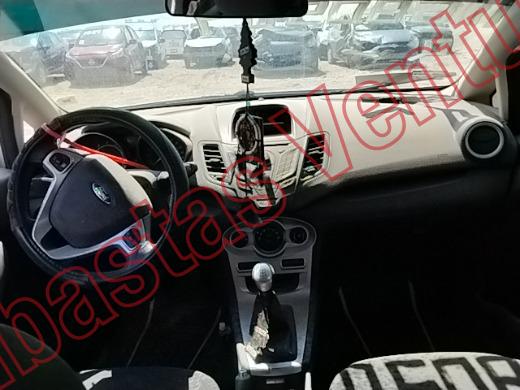 FORD FIESTA 2014, foto 14 de 19