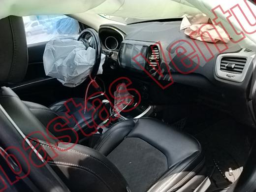 JEEP COMPASS 2018, foto 12 de 19