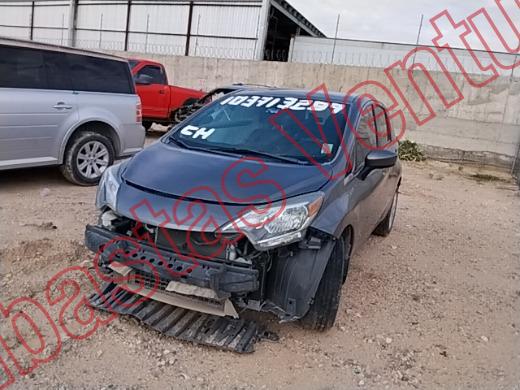 NISSAN VERSA 2018, foto 1 de 19