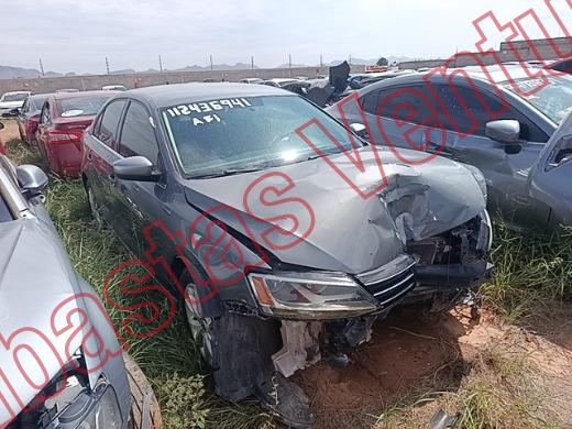 VOLKSWAGEN JETTA 2015, foto 3 de 19