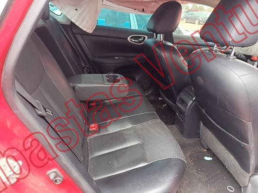 NISSAN SENTRA 2017, foto 13 de 19