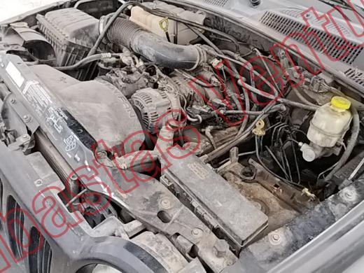 JEEP LIBERTY 2004, foto 9 de 19