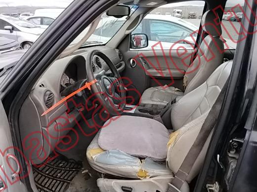 JEEP LIBERTY 2004, foto 17 de 19