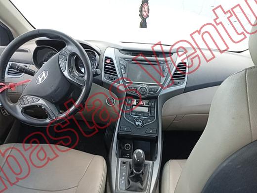 HYUNDAI ELANTRA 2014, foto 14 de 19