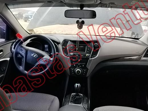 HYUNDAI SANTA FE 2018, foto 14 de 19