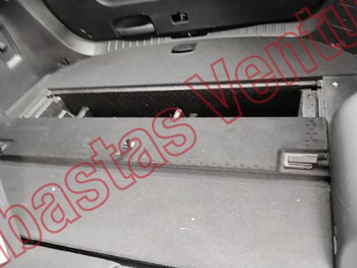 HYUNDAI SANTA FE 2018, foto 15 de 19