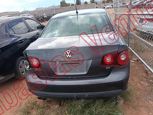 VOLKSWAGEN JETTA 2010, foto 6 de 19