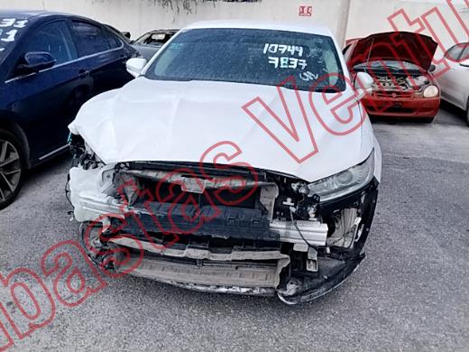 FORD FUSION 2015, foto 2 de 19
