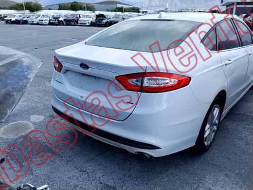 FORD FUSION 2015, foto 6 de 19