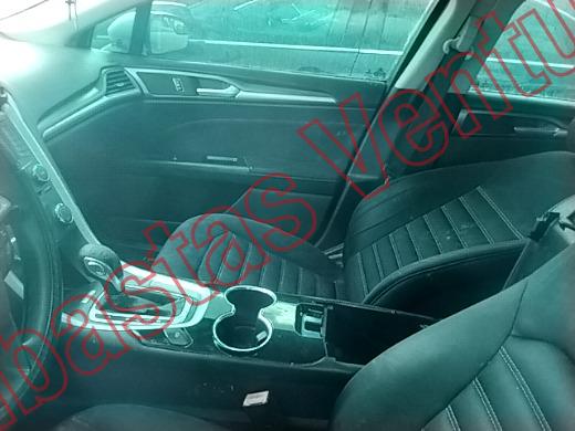 FORD FUSION 2015, foto 17 de 19